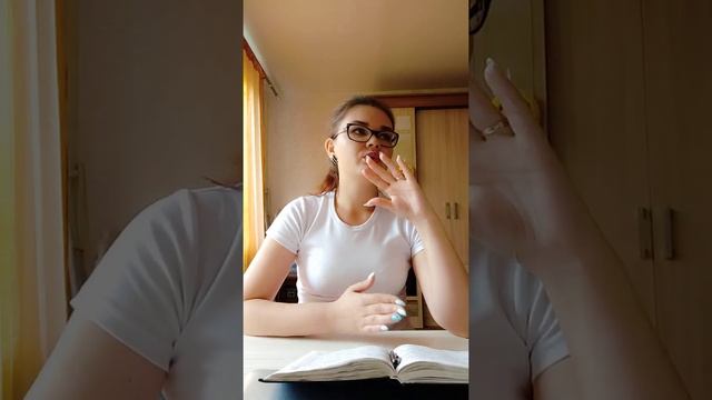 Паническая атака: Почему нельзя упасть в обморок смотреть онлайн