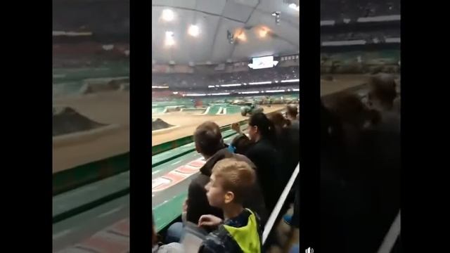 Gravedigger in Finals 4 6 19 смотреть онлайн
