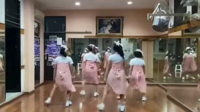 Dans Le Tango line dance смотреть онлайн
