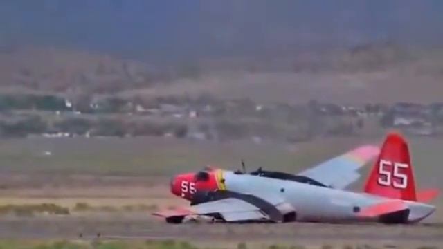 Посадка самолёта на одном шасси (колесе) My Edited Video смотреть онлайн