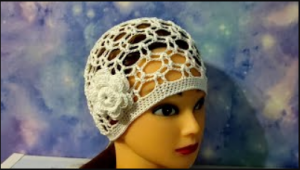 ЛЕТНЯЯ, АЖУРНАЯ ШАПОЧКА КРЮЧКОМ. Шапочка для начинающих. (720p).mp4