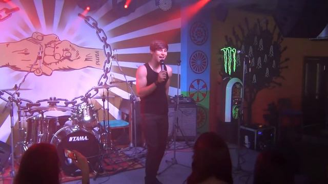 Никита Ломакин. "Вирус" на бис. Киев, Gogol BARdello, 05.07.2014. смотреть онлайн