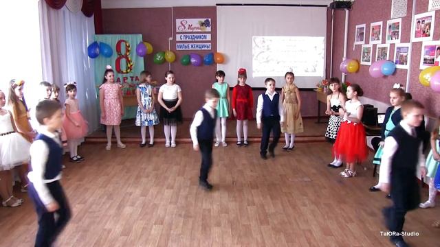 8 Марта Школа №2 3 А класс 05 03 2019 ТаЮRa-Studio смотреть онлайн
