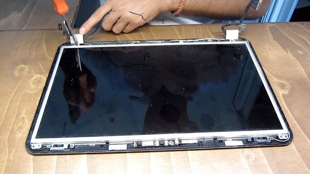 Ноутбук HP Pavilion G6-1112SL замена экрана / display replacement смотреть онлайн