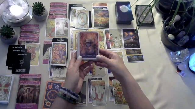 ?Lee Jun-Ho & ?Lee Se-Young Twin Flame/Soul Mate July 2023 Resisting the Twin Flame Union смотреть онлайн