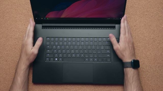 My Favorite 17" Gaming Laptop! // Razer Blade 17 Review смотреть онлайн