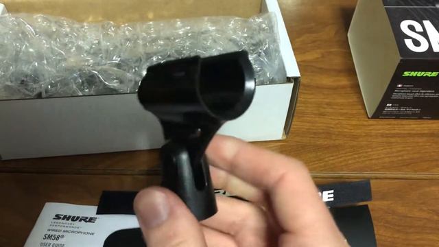 Shure SM58 Microphone Unboxing - English Listening Practice (American Accent)[CC] смотреть онлайн