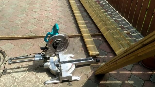 Деревянный пол в частном доме. смотреть онлайн