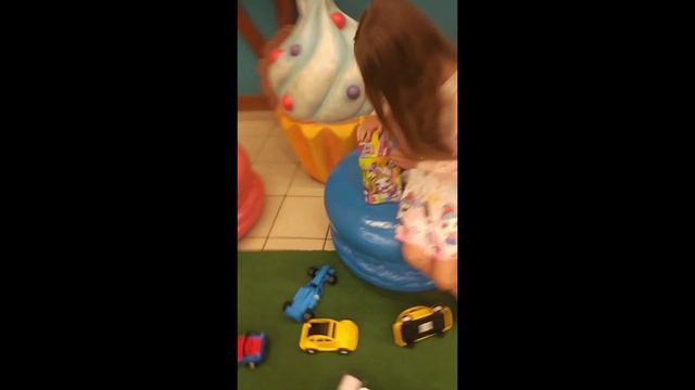 Покупка и Распаковка КАКАШКИ ЕДИНОРОГА И СЛАЙМА! смотреть онлайн