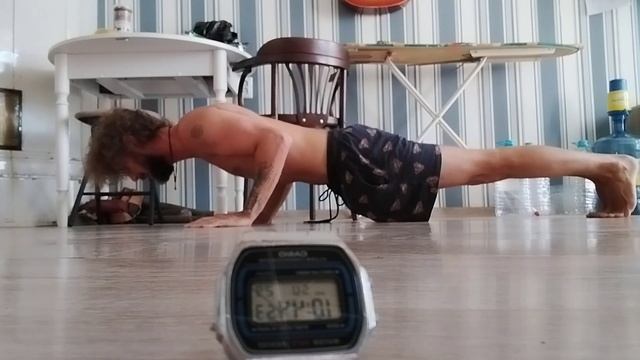 Пробую впервые Чатуранга дандасана???? смотреть онлайн