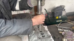 Как и чем извлекать седла клапанов из ГБЦ.