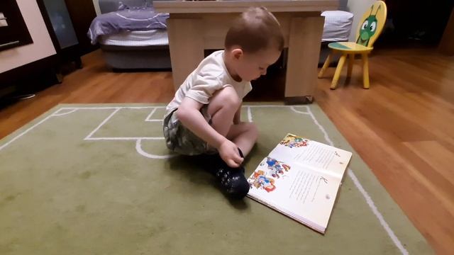 Сказки от Димаськи. Ребенок рассказывает сказку "Красная шапочка" ( 3 года) смотреть онлайн