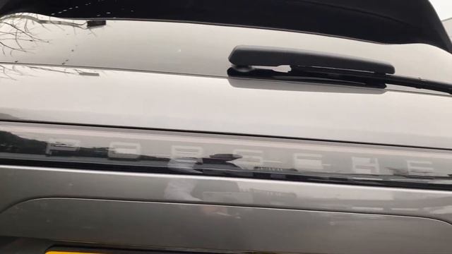 Porsche | Cayenne | Quartzite Grey Metallic