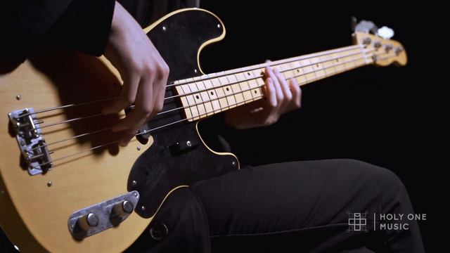 Fender Customshop 51 P Bass Played by YangJang semin смотреть онлайн