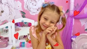 Nastya and Stacy show good and bad behavior for kids