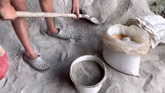 КАК СДЕЛАТЬ ТРОТУАРНУЮ ПЛИТКУ СТАРЫЙ ГОРОД СВОИМИ РУКАМИ/состав бетона,формовка, вибростол/от А до смотреть онлайн