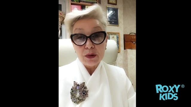 ПОЧЕМУ КРУГ НА ШЕЮ ДЛЯ КУПАНИЯ ПОЛЕЗЕН? смотреть онлайн