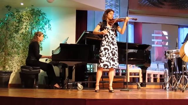 Adoration by Felix Borowski for Violin and Piano смотреть онлайн