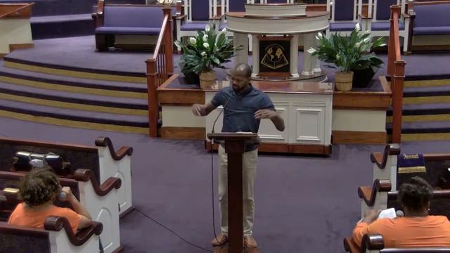 Wednesday Night LIVE Bible Study with Rev. Charlie L. Murray - "Big Barns" Luke 12:12-21 [9.30.20] смотреть онлайн