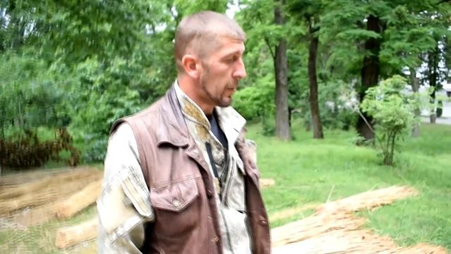 РЕСТАВРАЦИЯ КАМЫШОВОЙ КРЫШИ , ТАРАСОВА ГОРА . смотреть онлайн