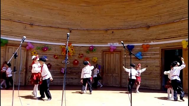 Танец "Кадриль" смотреть онлайн