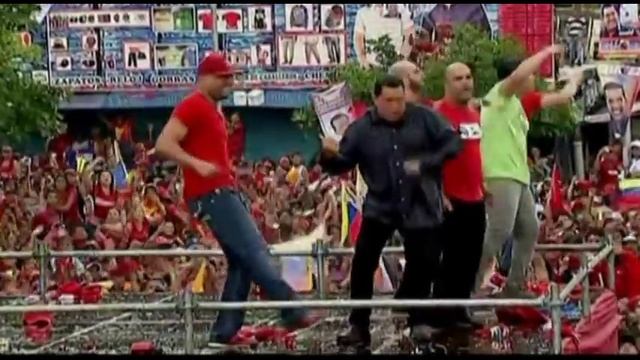 Hugo Chavez dancing смотреть онлайн