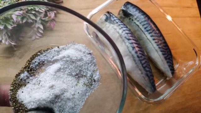 Малосольная скумбрия ! Гениальный рецепт ! Все очень Просто и Вкусно ! смотреть онлайн