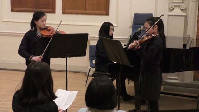 Corelli Sonata Op2 No.4 Adagio & Allemanda (Y8 Corelli Trio) смотреть онлайн