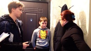 В ГОСТЯХ С ПОЛИЦИЕЙ У МАМЫ ГРИФЕРА - ОТДАЛА КОМПЬЮТЕР В РЕАЛЬНОЙ ЖИЗНИ ! АНТИ-ГРИФЕР ШОУ