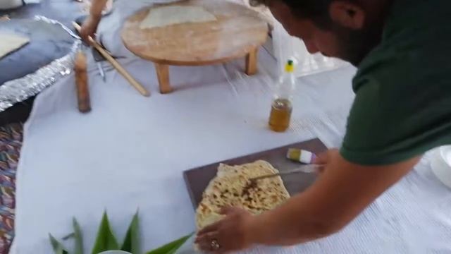 Турецкие лепешки ? с пылу - с жару в отеле Maya WORLD )) смотреть онлайн