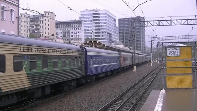 ЧС2К-540 с поездом №521 Москва - Старый Оскол смотреть онлайн