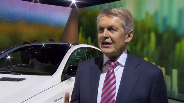 NAIAS Detroit 2015: Mercedes GLE Coupé смотреть онлайн