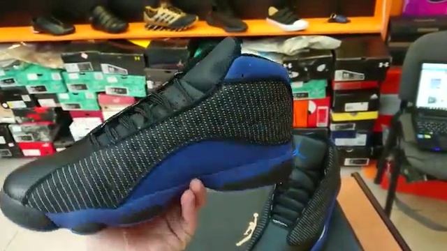 Баскетбольные кроссовки Nike Air Jordan XIII (13) Retro в магазине youmarket.kz смотреть онлайн