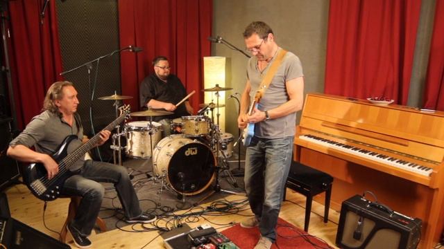 Wagner S-Style mit Mega Funky Groovy Band смотреть онлайн