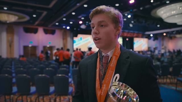 John Dumoulin, Microsoft Office Specialist World Champion for Excel 2016 смотреть онлайн