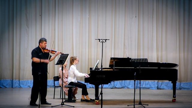 Йозеф Сук. "Allegro appassionato" для скрипки и фортепиано смотреть онлайн