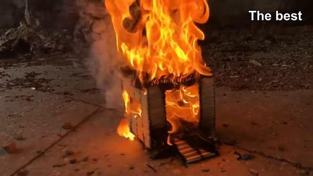 Пожар !!! Горит домик из 5000 спичек смотреть онлайн