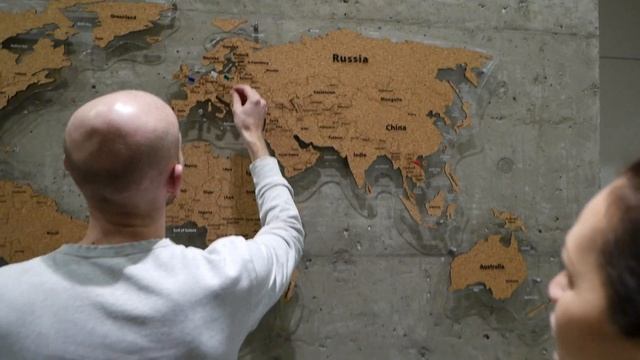 Пробковая карта мира Open Map смотреть онлайн