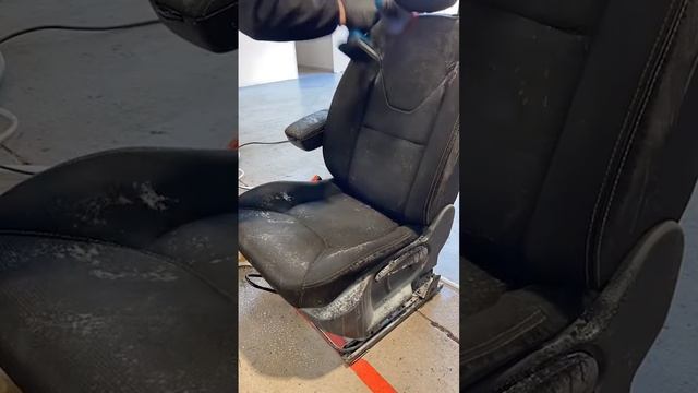Идеальная Химчистка Сиденья Авто смотреть онлайн