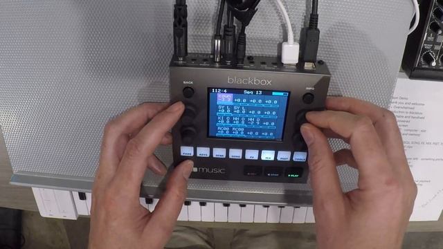 1010 Music BlackBox In Store Demo & Q+A With DJ Puzzle Performance смотреть онлайн