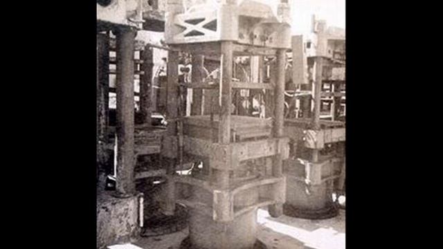 Gougler 318 Ton 4-Post Press #1468-1 смотреть онлайн