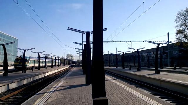 Stadler FLIRT EMU 1401 departing Tallinn, Balti jaam смотреть онлайн