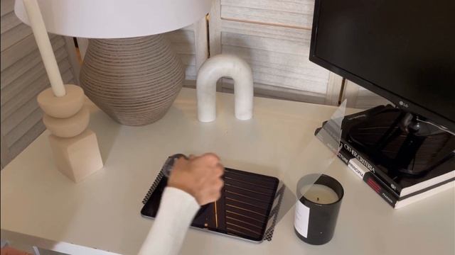 iPad Pro 2022 11" M2 Unboxing and Setup + Accessories смотреть онлайн