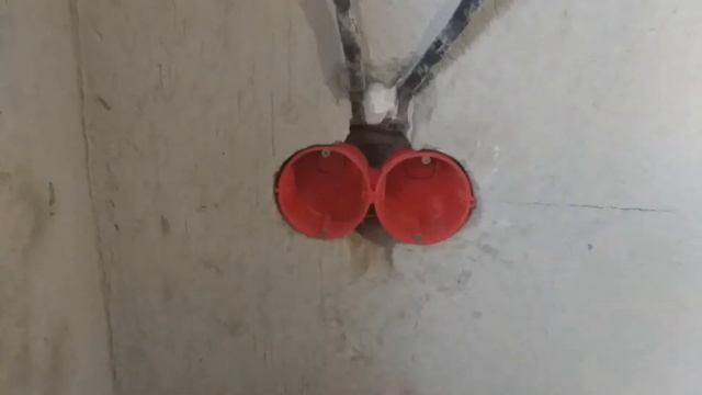 Разметка подрозетников, как расположить розетки, секреты электромонтажа от Серго Энерго часть №1 смотреть онлайн