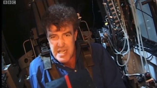 Clarkson Tries A Centrifuge In Space Engineers смотреть онлайн