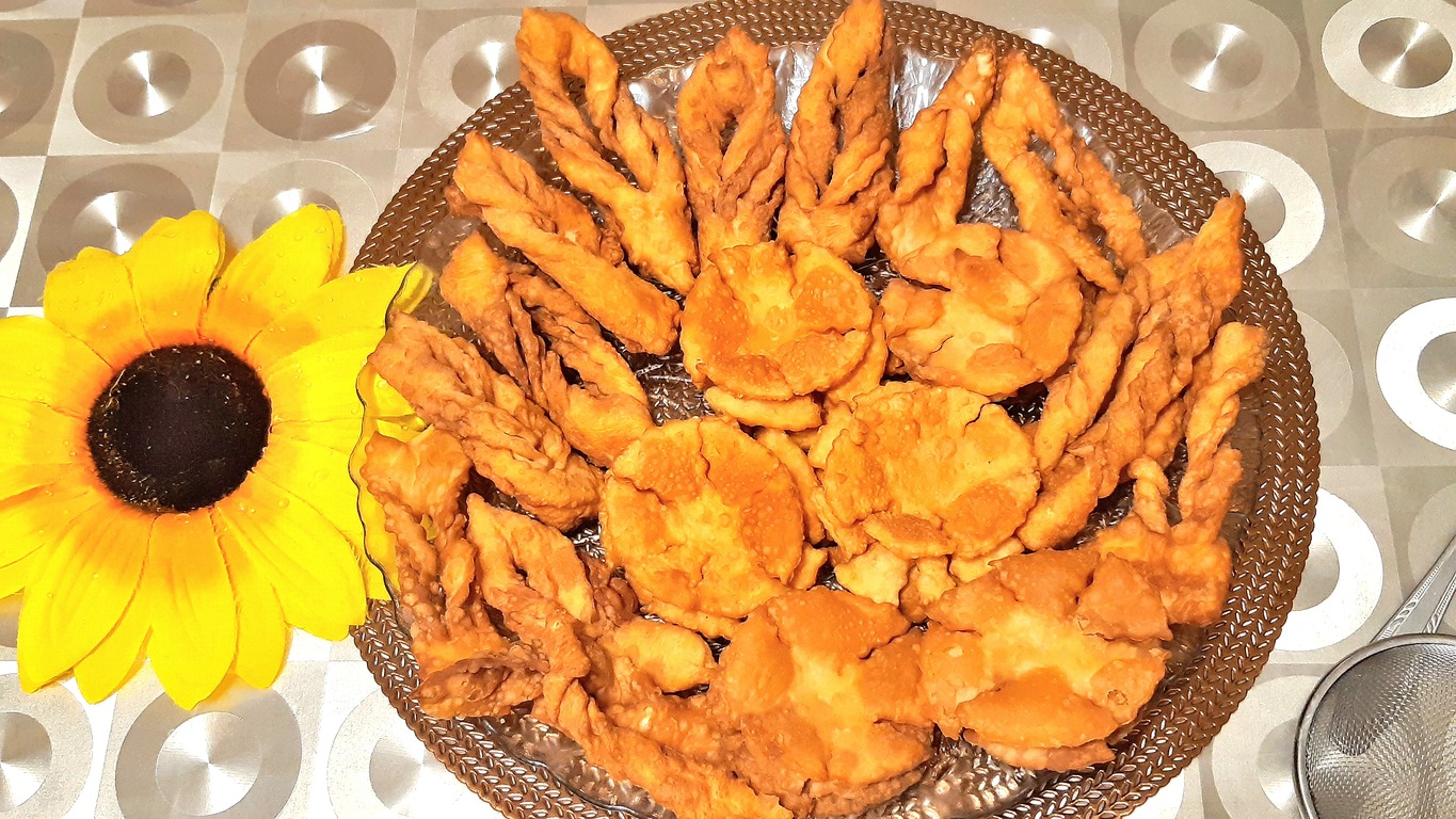 ХВОРОСТ,САМЫЙ ХРУСТЯЩИЙ,ВОЗДУШНЫЙ И ВКУСНЫЙ Кулинарный рецепт смотреть онлайн