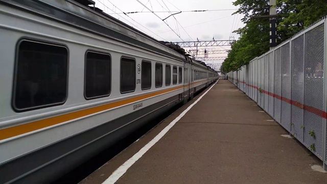 Электропоезд ЭД4М-0444(ЦППК),Фирменный Рязанский экспресс.Платформа "Фабричная", Ряз. направления. смотреть онлайн