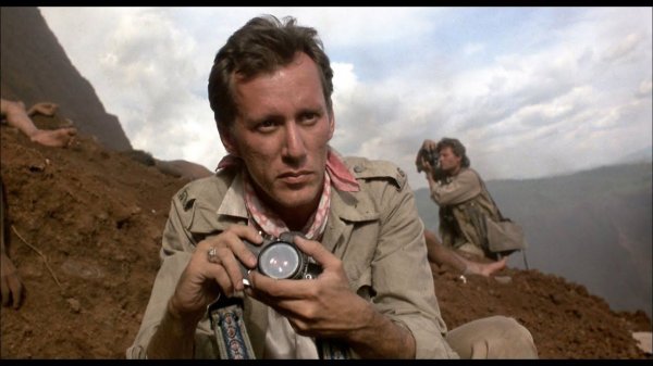 Salvador Commentary (Oliver Stone)