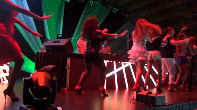 May 5, 2012 / Alva Arena / Dj Maniak,Tommy Lee, MC Kosmos / Alva Donna смотреть онлайн