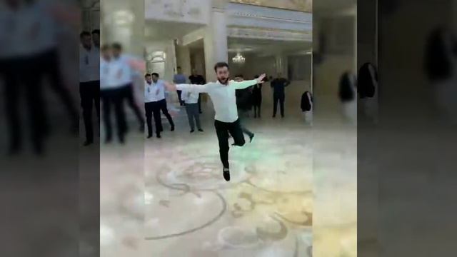 Лезгинка на праздник. Кавказские танцы. Состав №8-2 | Event-агентство ANNA LEGENDA смотреть онлайн